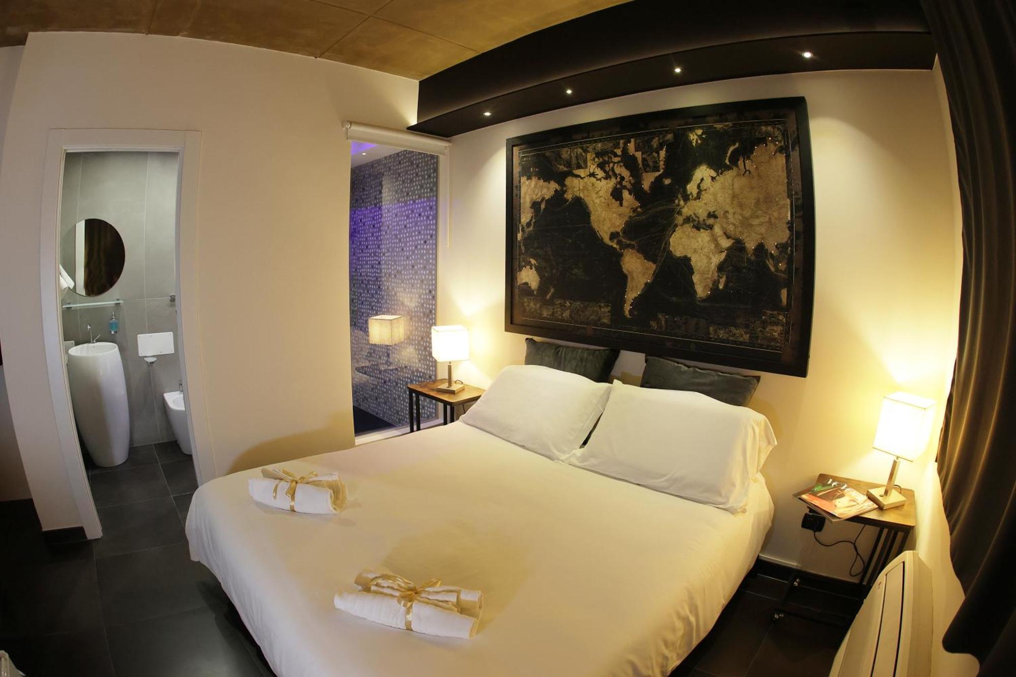 Civico 69 Luxury Room Barletta Exterior photo